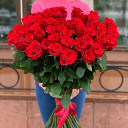 51 алая роза Эквадор