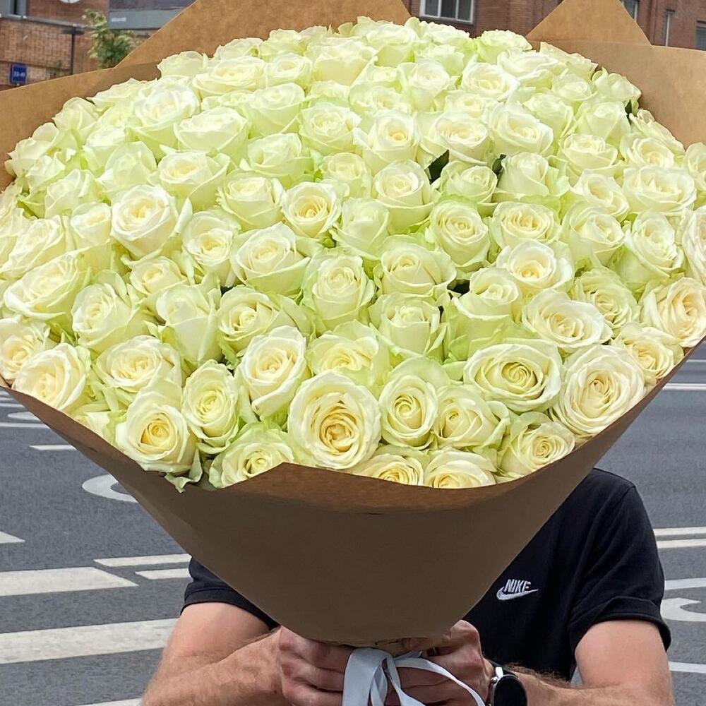 Букет из 101  белой розы