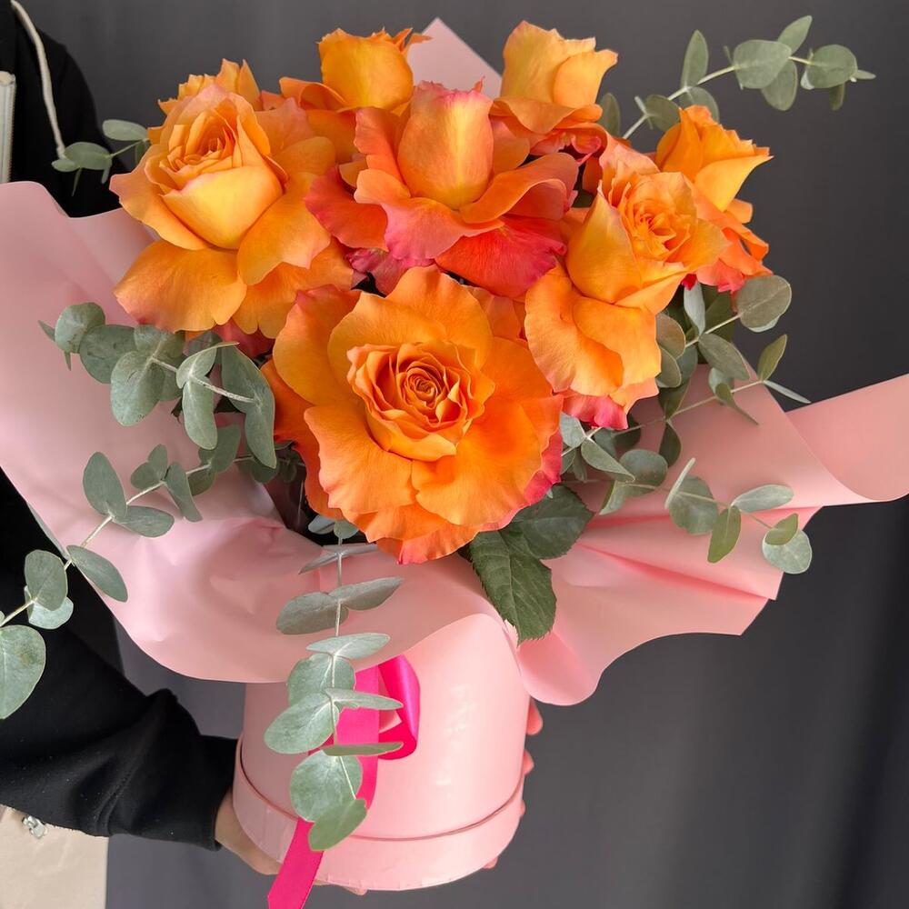 Французские розы в кoрoбкe (цветы в коробке)