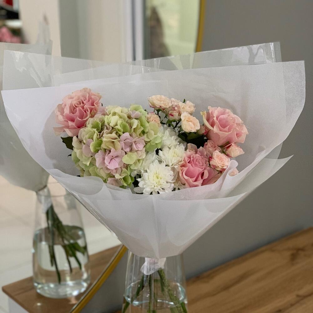 Букет «Fruscio delicato»