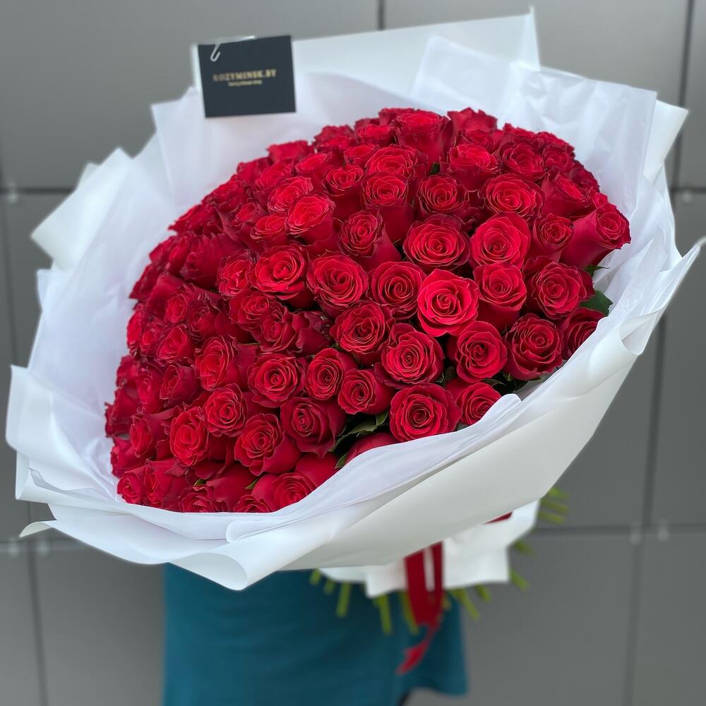 101 Роза Rhodos с оформлением