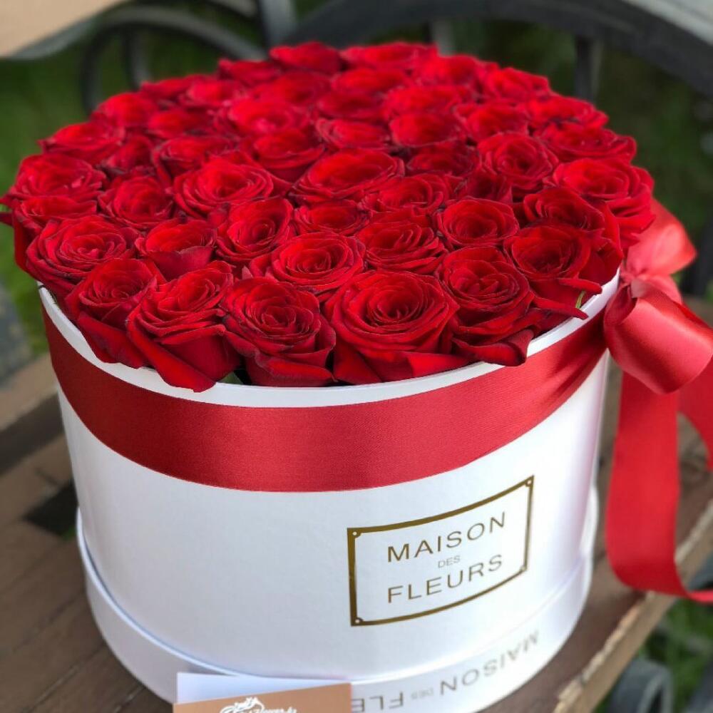 Цветы в коробке